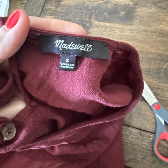 Madewell Maroon Blouse Size Small Like New - Picture 3 of 7